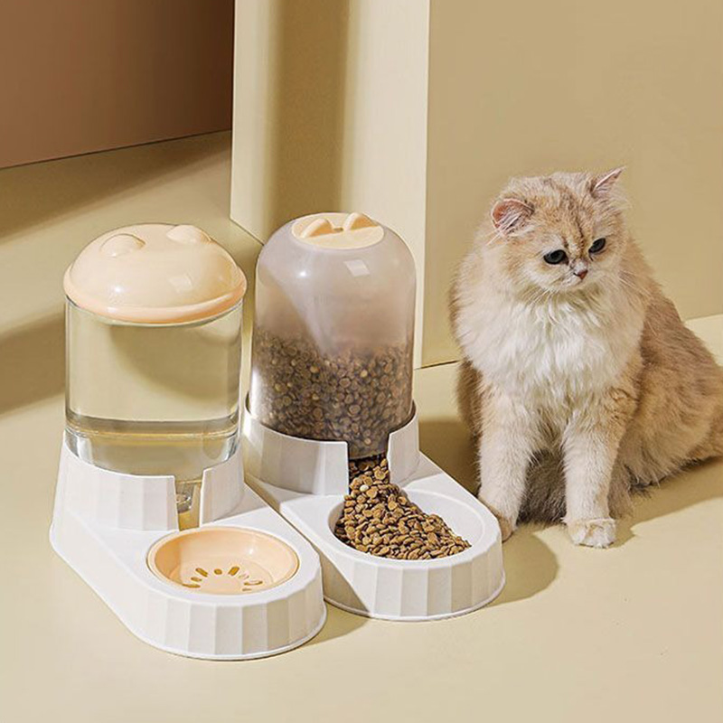 How Reliable Is an Automatic Drinking Water Feeder for Busy Owners?